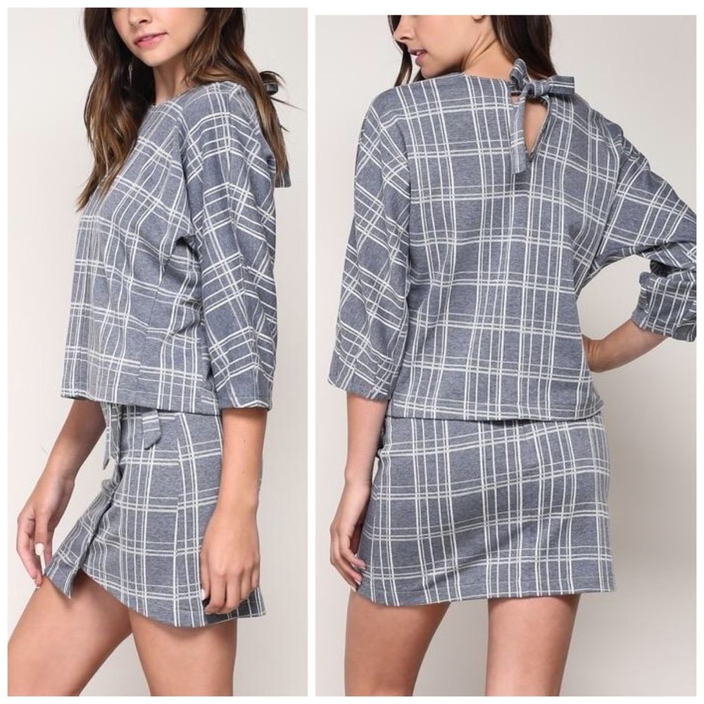 ❤️ 2 Piece Plaid Skirt/Top Set! - Picture 2 of 7